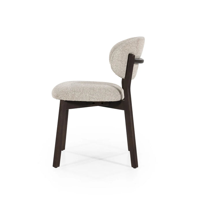 Eetkamerstoel_Mikky_Bruin_Taupe_Moon_96255_Eleonora_ByBoo_Sevn_Dutch_Interior_Seinen_Nieuwleusen_1200x1200_4-4-2025_2