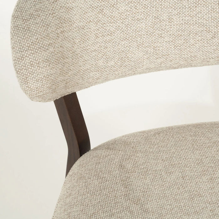 Fauteuil_Mikky_Bruin_Taupe_Moon_Eleonora_ByBoo_Sevn_Dutch_Interior_96297_Seinen_Nieuwleusen_1200x1200_4-4-2025_5