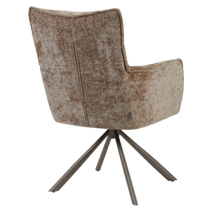 Rug eetkamerstoel Dubai van LABEL51 in Taupe Haga met brons metalen onderstel bij Seinen Nieuwleusen